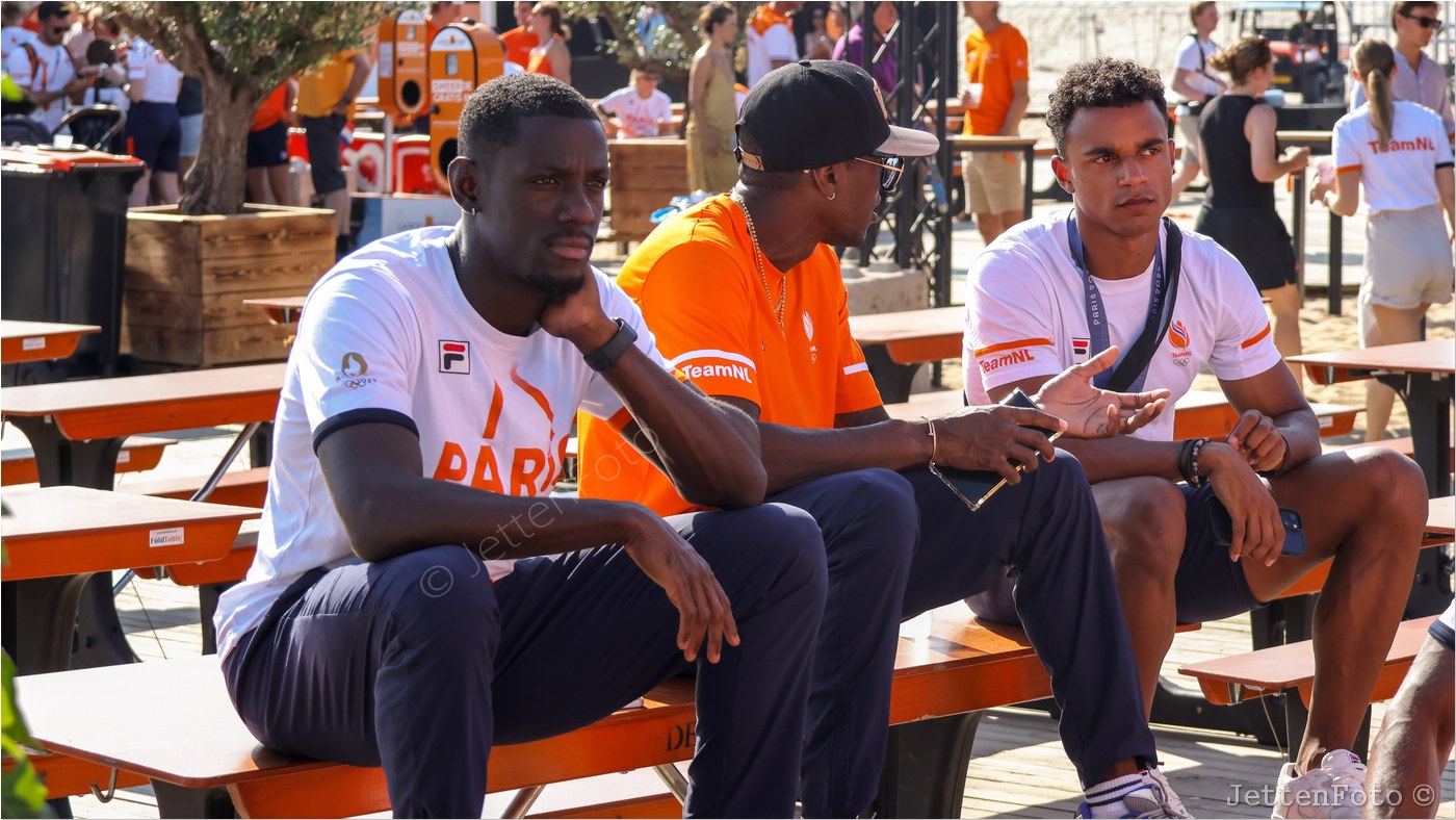 Hulde Olympische spelers 2024. Foto-43.